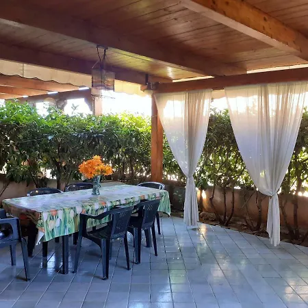Torre Dei Normanni Holiday home *